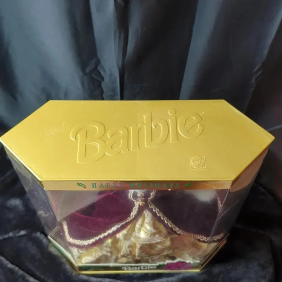 Barbie '1996' Holiday Special Edition. New in Box. - Picture 11 of 11
